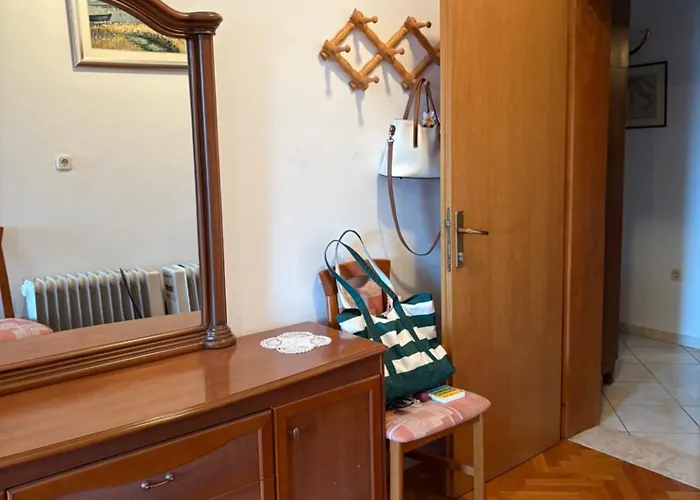 Melija Appartement *